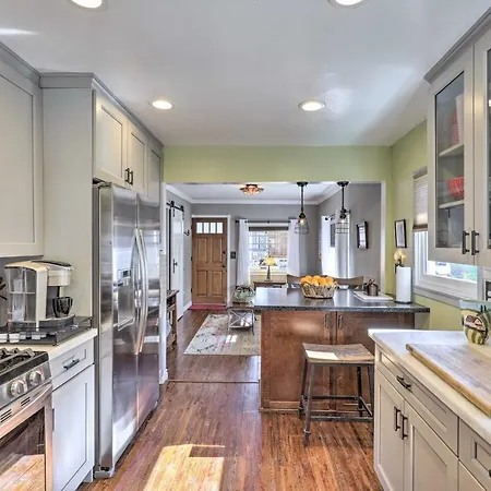 Charming Craftsman Cottage With Garden And Hot Tub! Fullerton Exterior photo