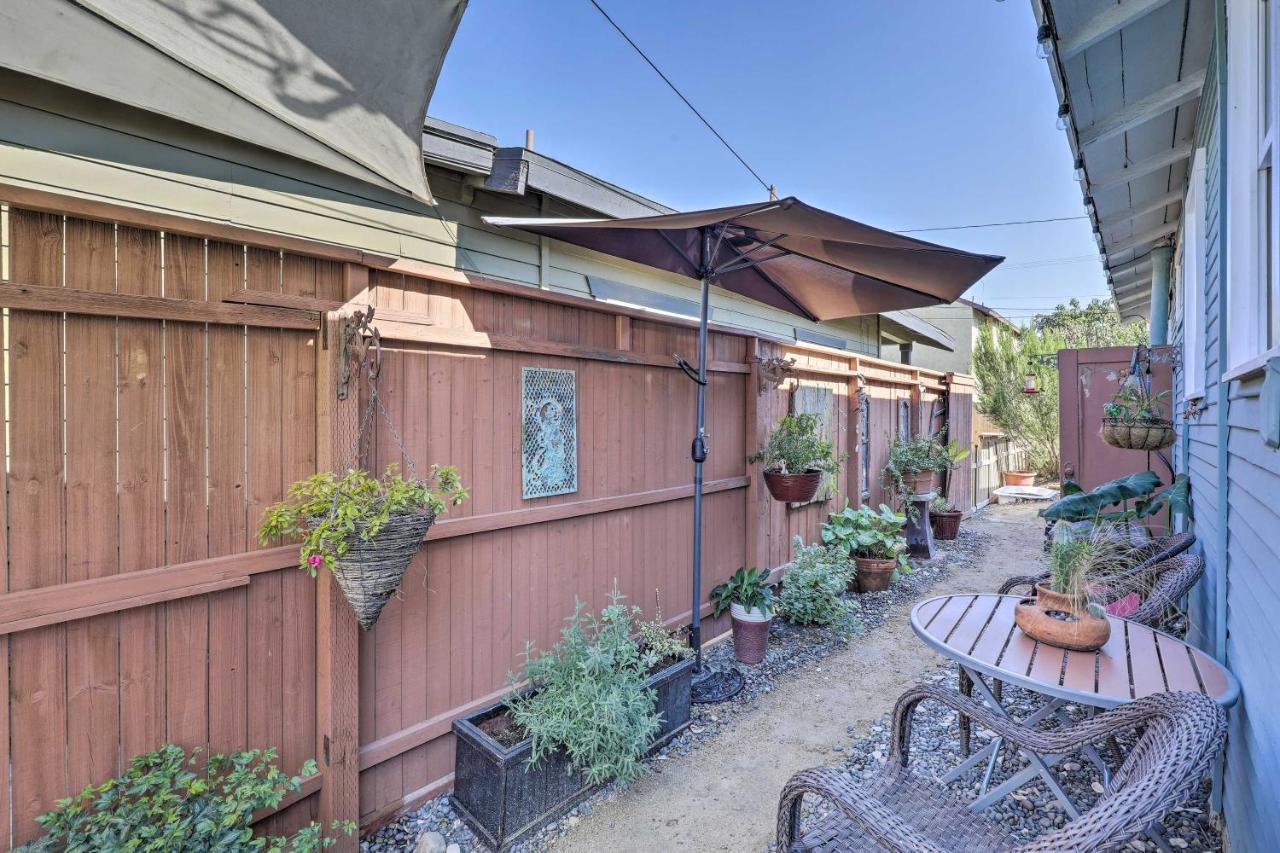 Charming Craftsman With Garden And Hot Tub! Holiday home